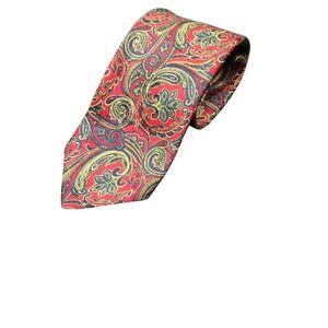Brooks Brothers Makers Mens Red Green Paisley Silk Tie Made in USA